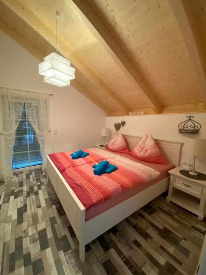 Apartments Edelweiss & Enzian - Gaestehaus Zum Fuchs Hermagor-Pressegger See Exterior foto